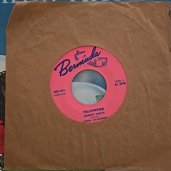 Hubert Smith and His Coral Islanders- Yellowbird; Golden Earrings 7" Vinyl - Picture 3 of 3
